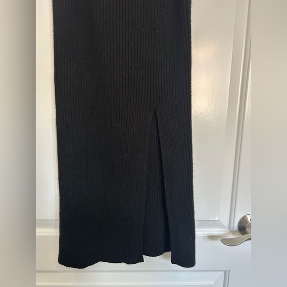 Zara ribbed knit slit midi skirt size small NWOT - Picture 6 of 9
